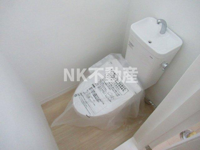 【トイレ】 | 八戸ノ里グランドマンション（八戸ノ里賃貸） | トイレです