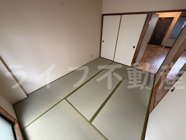 エクセル鴻池の和室