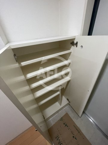 マルセイ玉川マンションの収納|マルセイ玉川マンション　シューズクローゼット