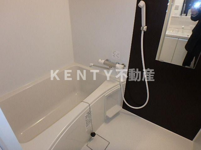 【浴室】 | ＬｉｖｅＦｌａｔ不動前 | お風呂です