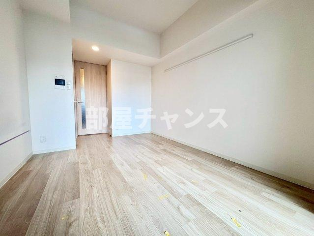 プレサンスジェネ丸の内の寝室