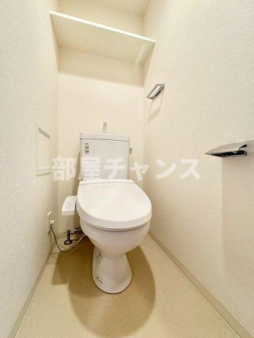 プレサンスジェネ丸の内のトイレ