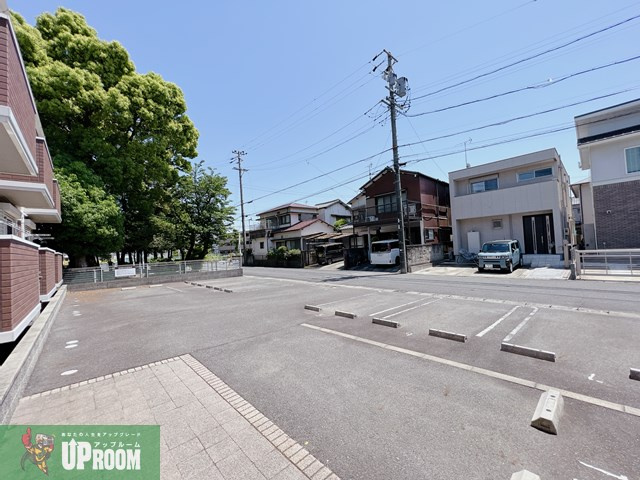 ルポゼの駐車場