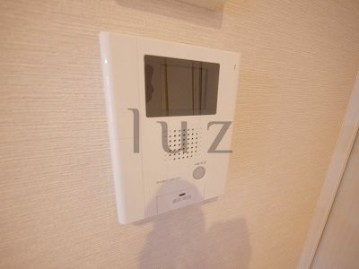 シャンティ二俣川のセキュリティ|モニター付きインターホン完備です！