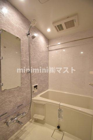 大阪市中央区上本町西５丁目の賃貸マンションの浴室