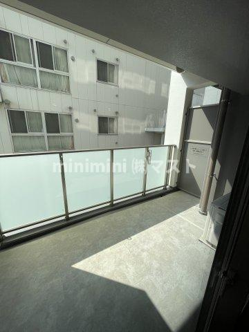 大阪市西区阿波座１丁目の賃貸マンションのバルコニー