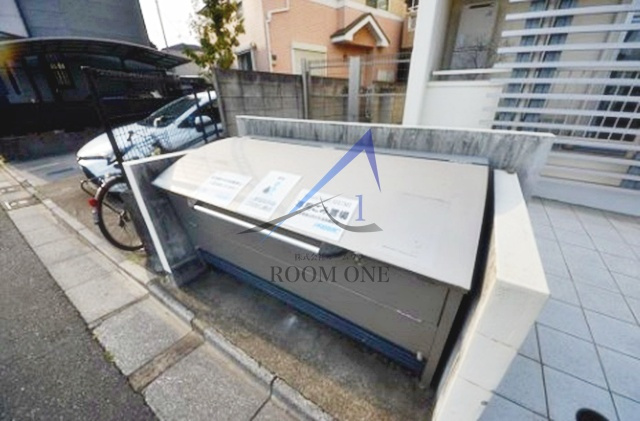 ＲｅｎｏＣｏｕｒｔ　ＩＺＵＭＩ