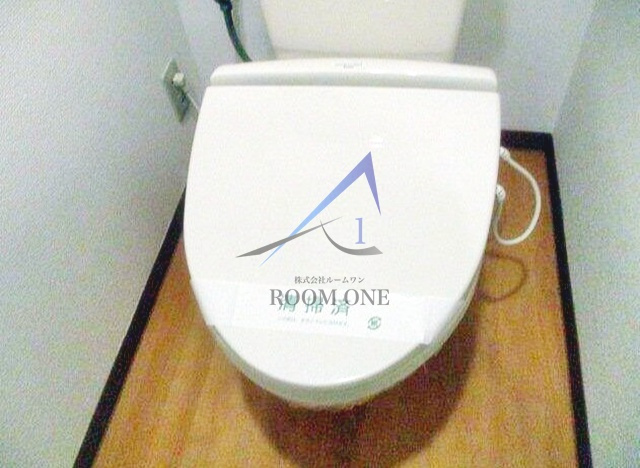 ＲｅｎｏＣｏｕｒｔ　ＩＺＵＭＩのトイレ|トイレです。