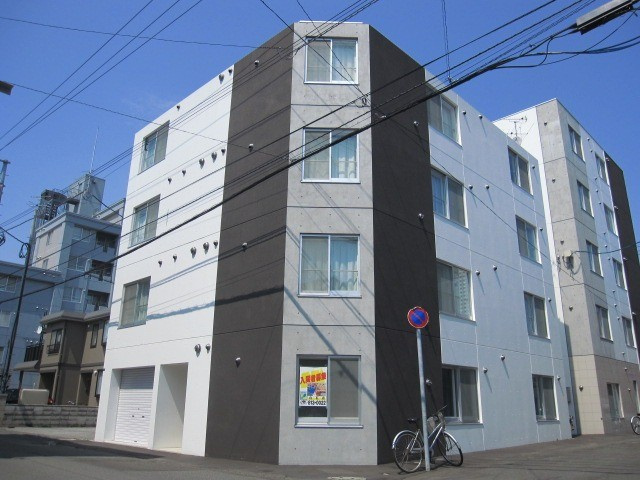 ｅ’ｓ東札幌