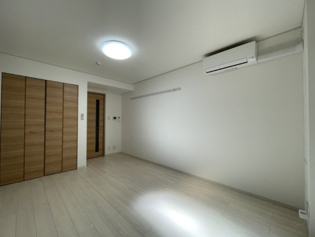 ヴィルヌーブ庄屋の居間・リビング