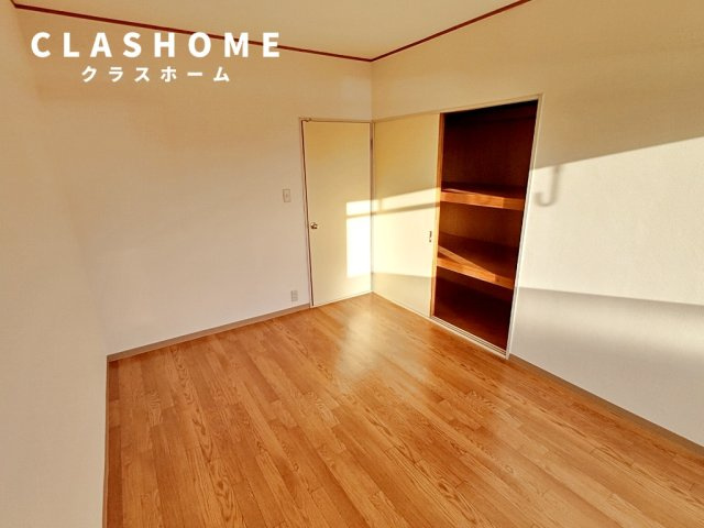 シャンピア　　　刈谷市近郊の賃貸はクラスホームの居間・リビング|同物件の別部屋になります。