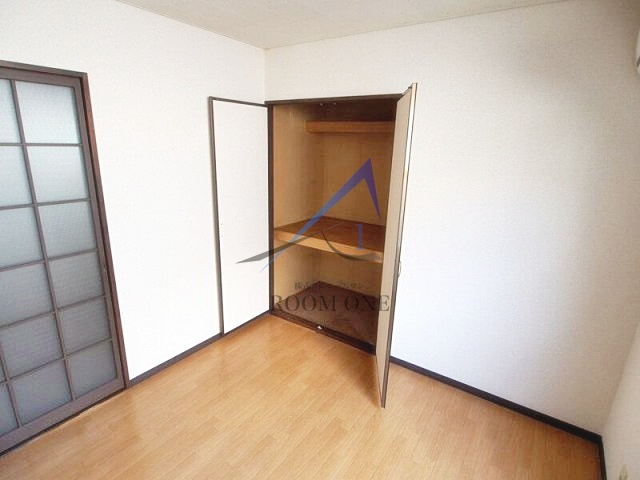 カサ・デ・エスペランサの居間・リビング|洋室のお部屋です。