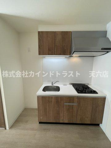 扇町第2マンションのキッチン|コンパクトなキッチンで掃除もラクラク