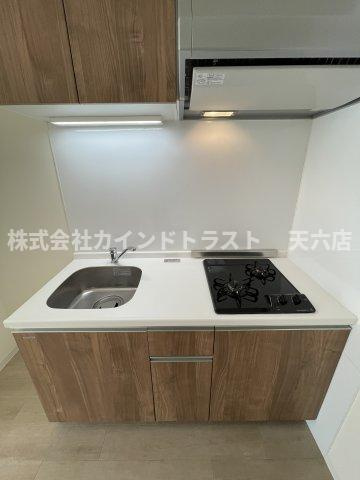 扇町第2マンションのキッチン|コンパクトなキッチンで掃除もラクラク