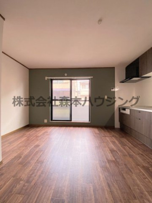 【居間・リビング】 | 　寝屋川市池田1丁目5戸建貸家 | きれいなリビングです