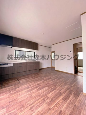 【居間・リビング】 | 　寝屋川市池田1丁目5戸建貸家 | 使いやすいリビングです