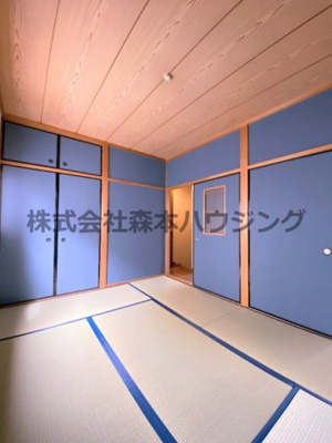 【和室】 | 　寝屋川市池田1丁目5戸建貸家 | きれいな和室です
2階