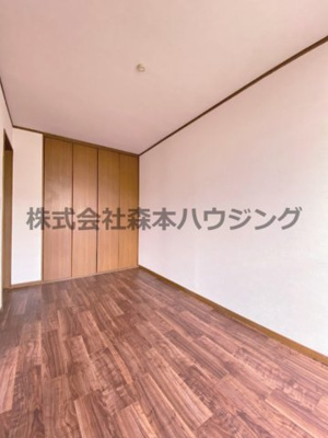 【子供部屋】 | 　寝屋川市池田1丁目5戸建貸家 | お子さんのいるうちは子供部屋に使ってはいかがでしょうか
