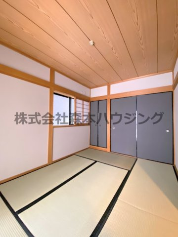【和室】 | 　寝屋川市池田1丁目5戸建貸家 | ゆったりとくつろげる和室です
1階