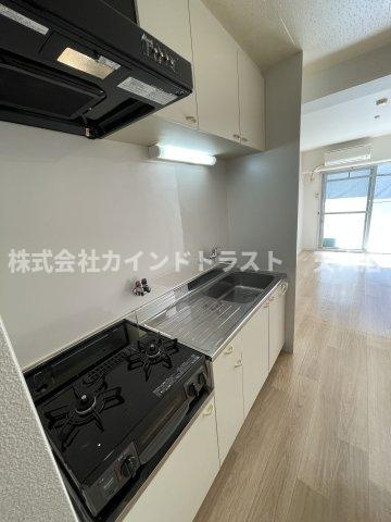 扇町第2マンションのキッチン|コンパクトなキッチンで掃除もラクラク