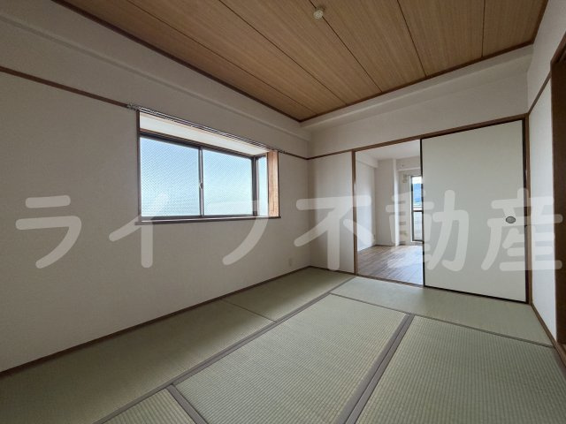 シャトー中野の和室