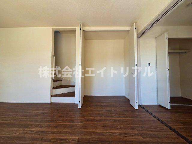可児市愛岐ケ丘3丁目　新築戸建　全1棟の収納|1階　リビング収納