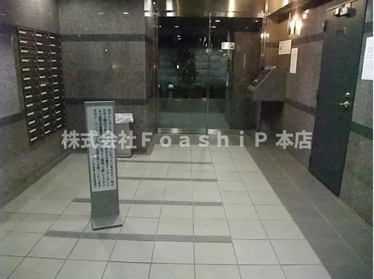 ルーブル中野富士見町のロビー