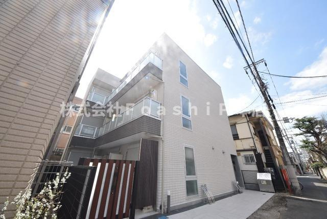 ラテルネ中野本町の外観