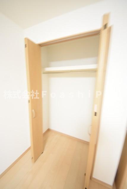 ラテルネ中野本町の収納