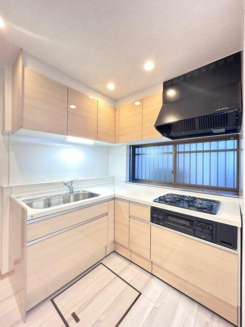 宇都宮市春日町　3ＬＤＫ　中古住宅のキッチン