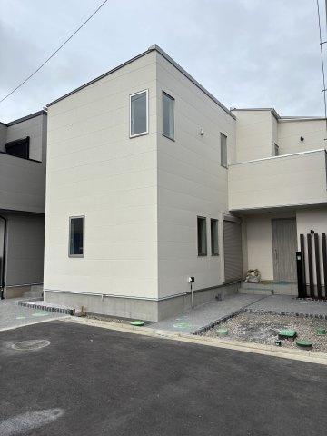 【今月の特選】茅ヶ崎市松林1丁目〔長期優良認定〕新築戸建て