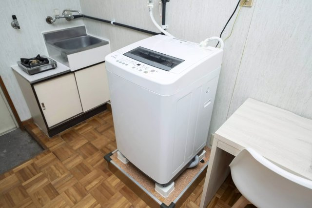 AP595 ニューヤングキャッスルB棟 202のキッチン|

