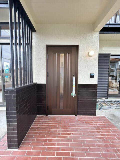 宇都宮市簗瀬町　3ＳＬＤＫ　中古住宅の玄関