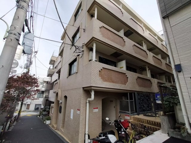 AP750 メゾン・ド・エバン 102