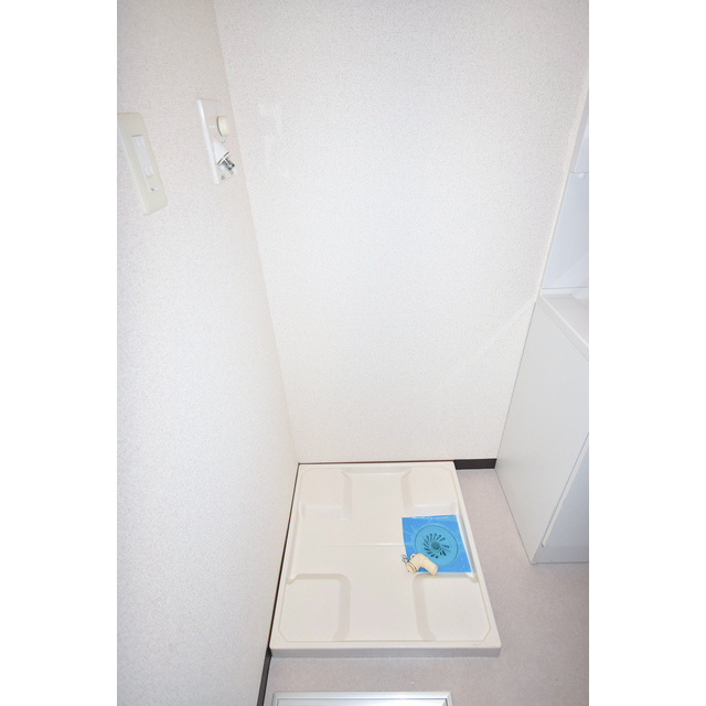 Gramercy Shirakawa Koen