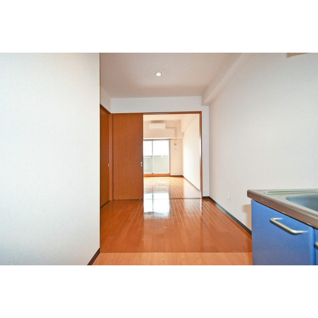 Gramercy Shirakawa Koen