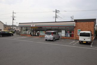 セブン-イレブン 八潮伊勢野店まで70m