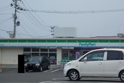 ファミリーマート仙台銀杏町店 徒歩6分。 410m