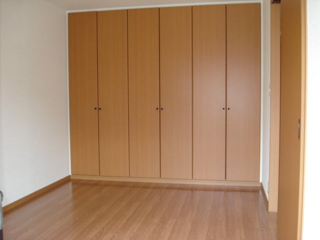 フォレブルーの収納|南側洋室