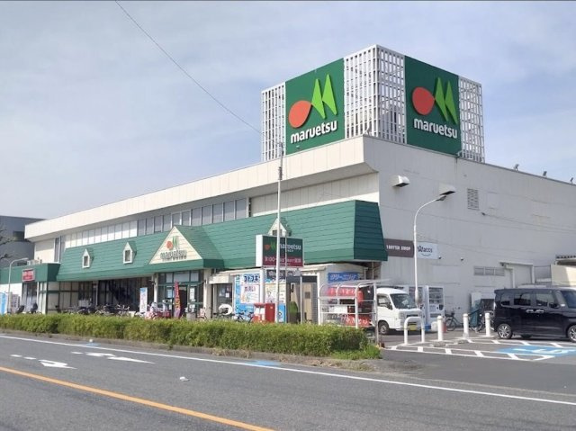 レオパレスクワトロの周辺