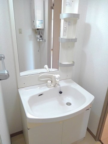ムーンライト月寒の洗面所
