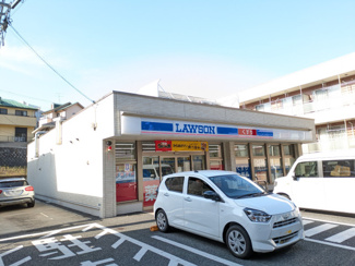 ローソン横須賀鷹取店まで20ｍ