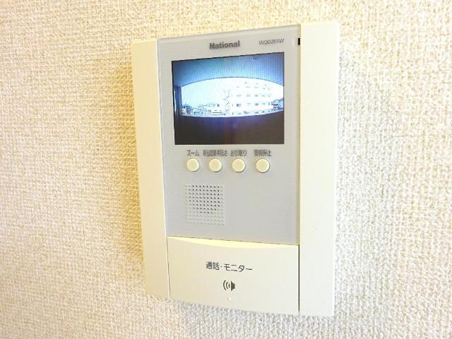 ロイヤルコートの内装|カメラ付インターホン