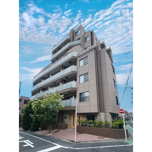 ルクレ板橋の外観