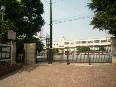 横浜市立東中田小学校まで500ｍ