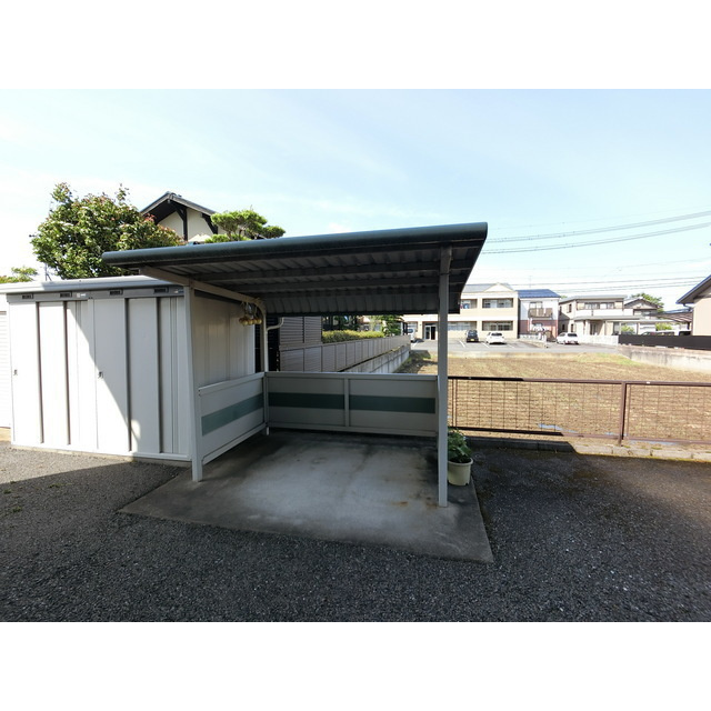 羽島市福寿町平方９丁目のアパートのその他|自転車置場