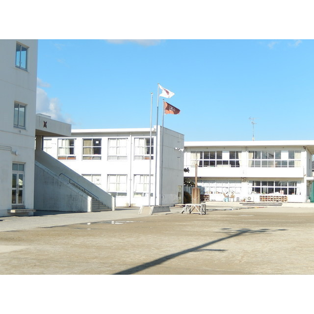 羽島市竹鼻町飯柄のアパートの周辺|中央小学校