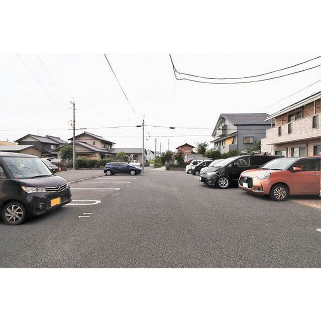 grandis　masudaの駐車場