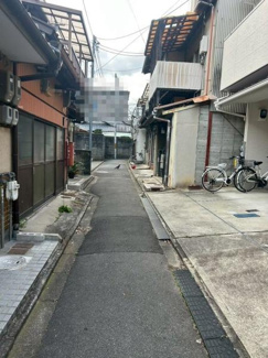 【前面道路含む現地写真】