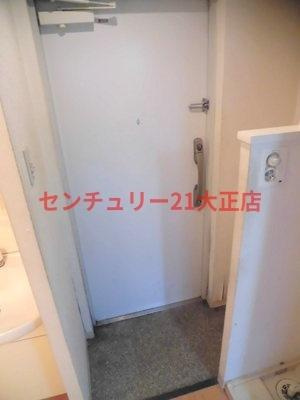ル・パンタンの玄関